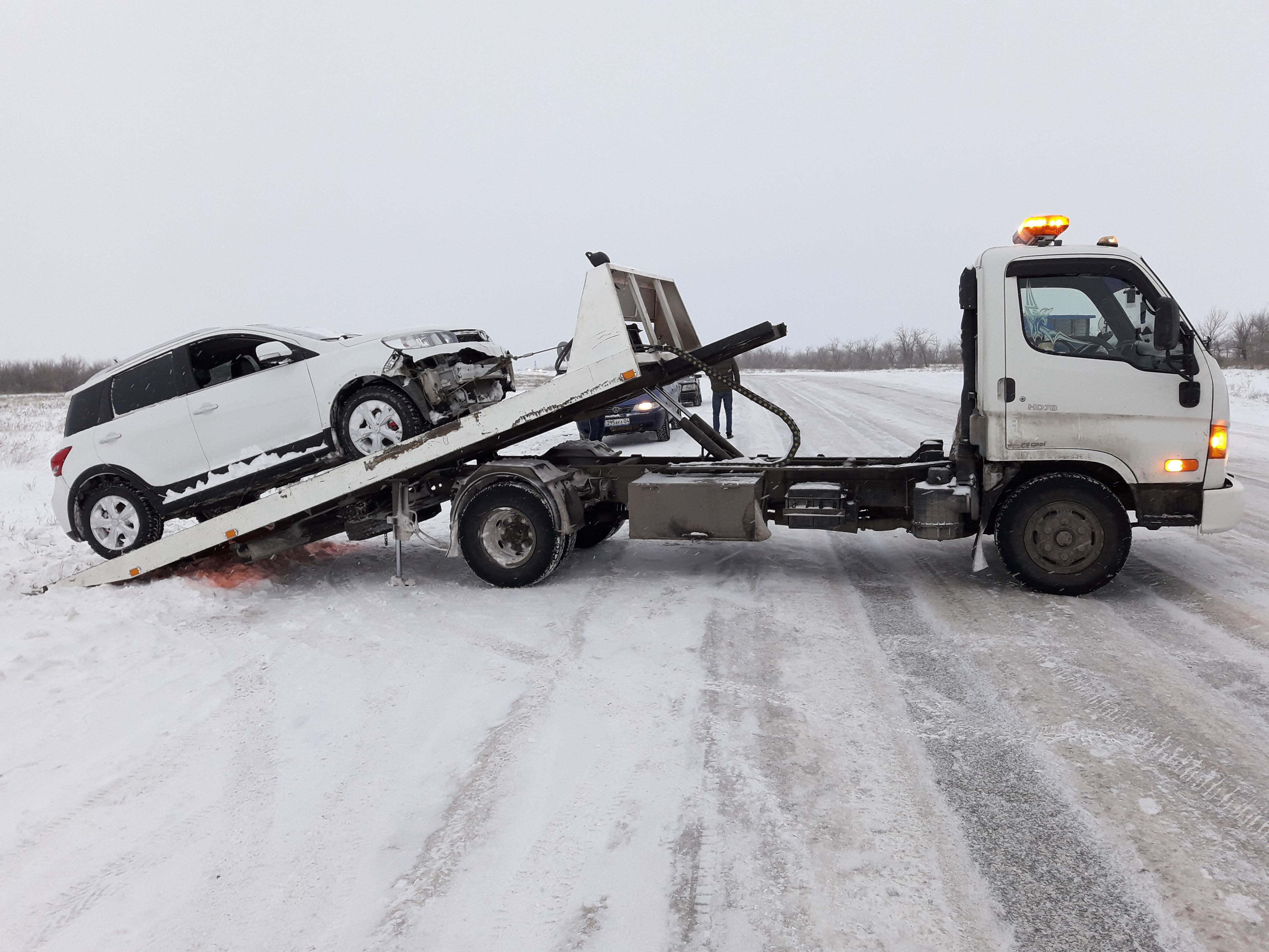Эвакуация аварийных автомобилей